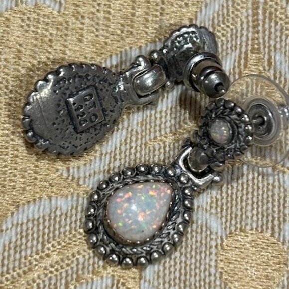 925 Q.T. Quoc Silver Opal Stone Dangle Earrings - Picture 8 of 8